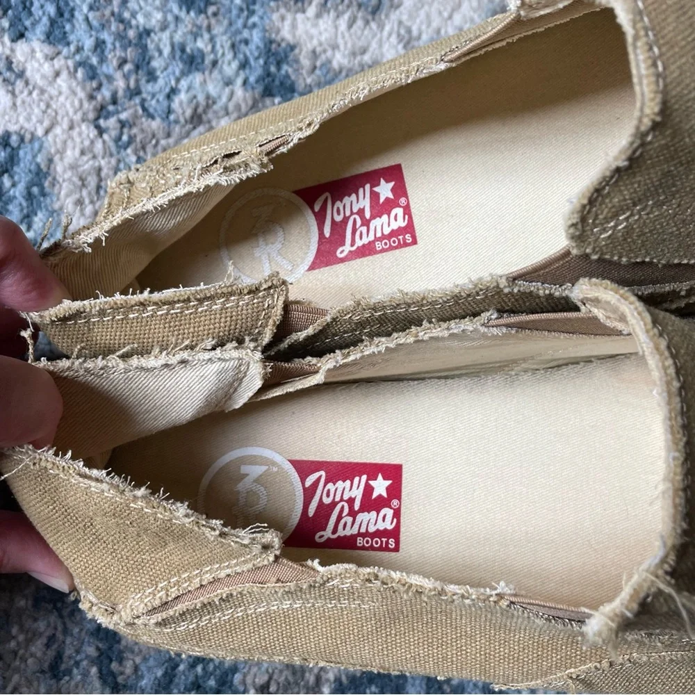 Men’s Tony Lama Canvas Slip on shoe cushion insole winter wheat color size 14